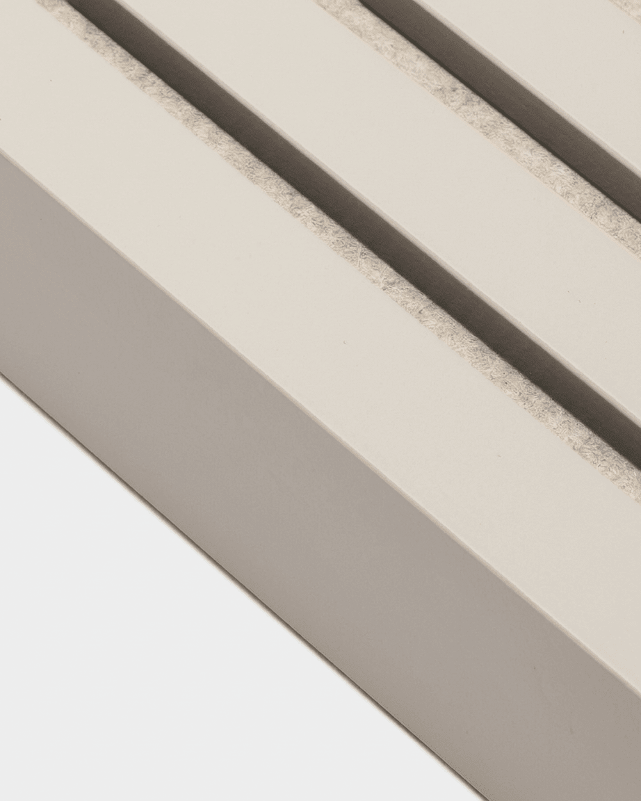 Installation Products | End lamella / Colored, Soft Linen, 240 x 6,7 cm