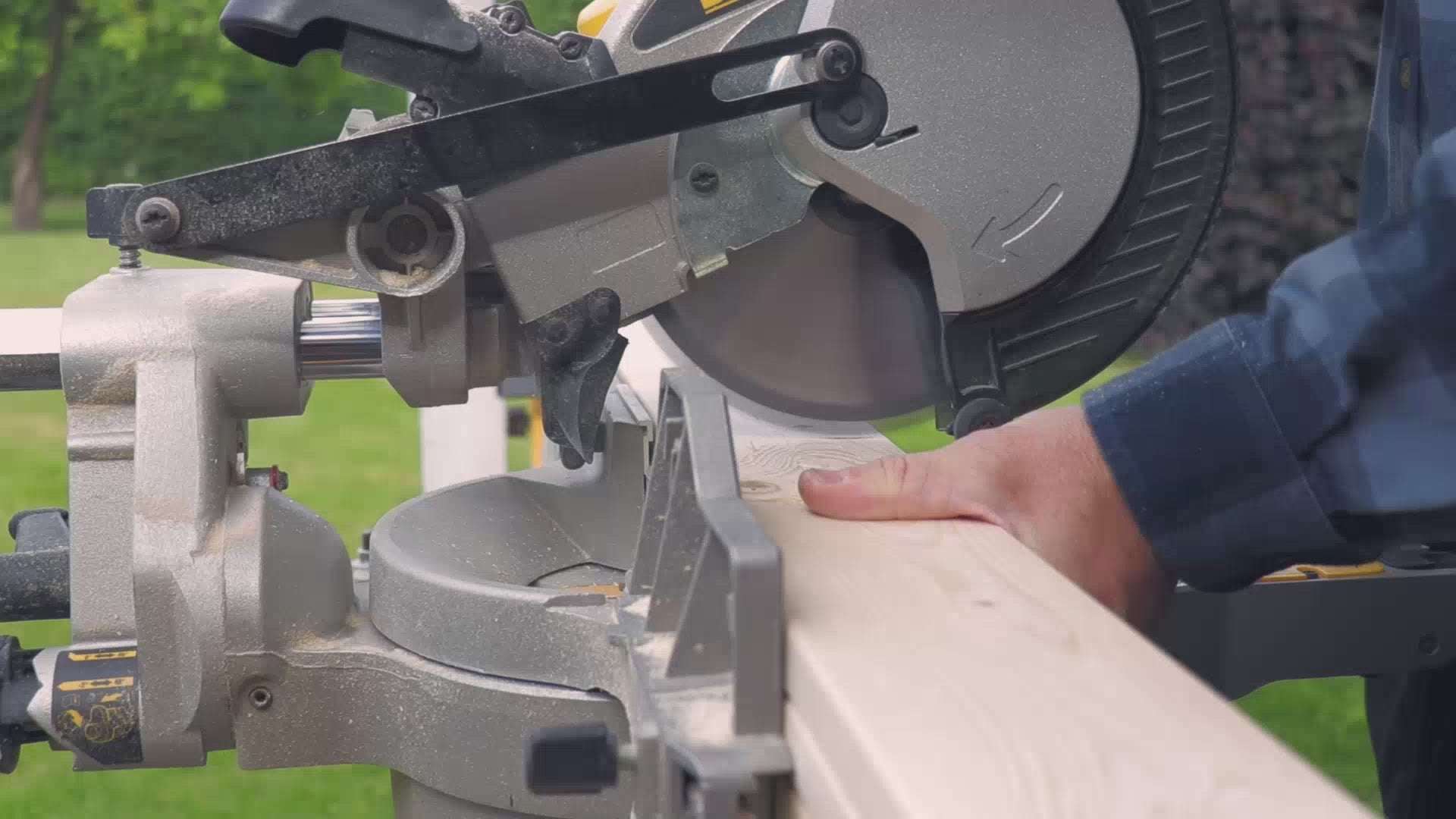 Akupanel | Montage aan het plafond