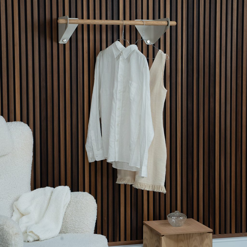 Afbeelding 2 van 5 in Kledingstang galerij